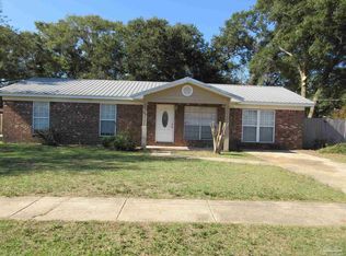 4249 Queens Ct, Pace, FL 32571