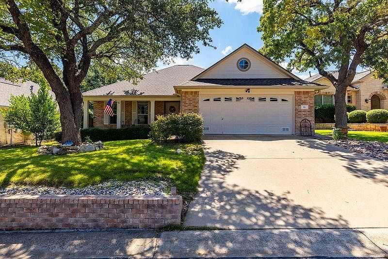1st image of 311 Summer Hill Dr