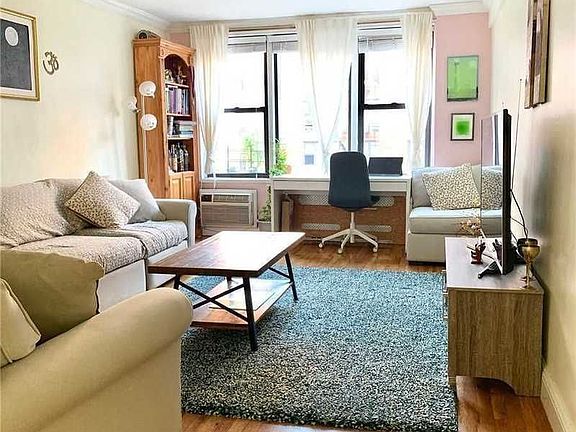 5th image of 83-45 Vietor Ave #4J