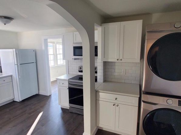1084 S Hanover St FLOOR 2