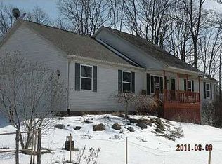 6792 Robb Rd, Fowlerville, MI 48836