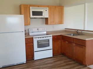 273 W 19th St #1, Ship Bottom, NJ 08008