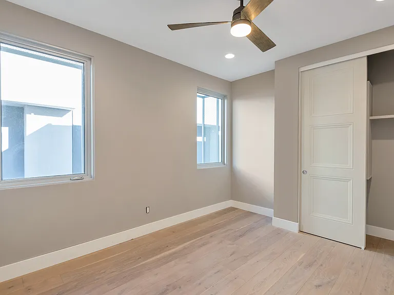 4525 N 40th St #6 — Photo 21