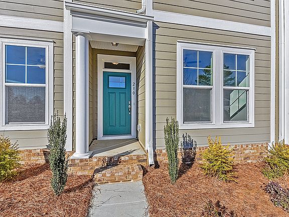 4th image of 230 Johnston Dr