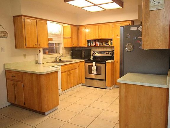 4th image of 1457 Citrus St