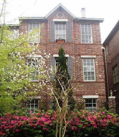 1st image of 1307 Hyde Park Blvd
