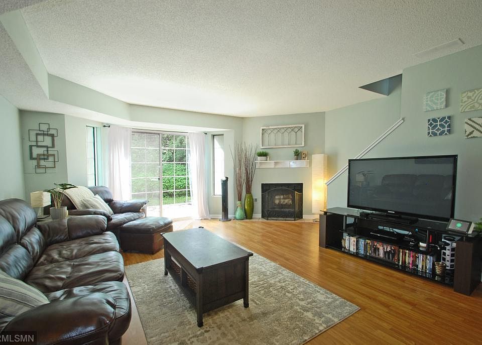 1st image of 2391 Cypress Dr