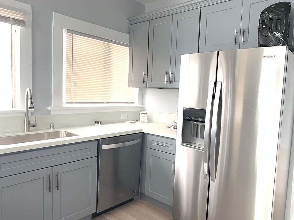 1st image of 338 Cedar Ave APT 15