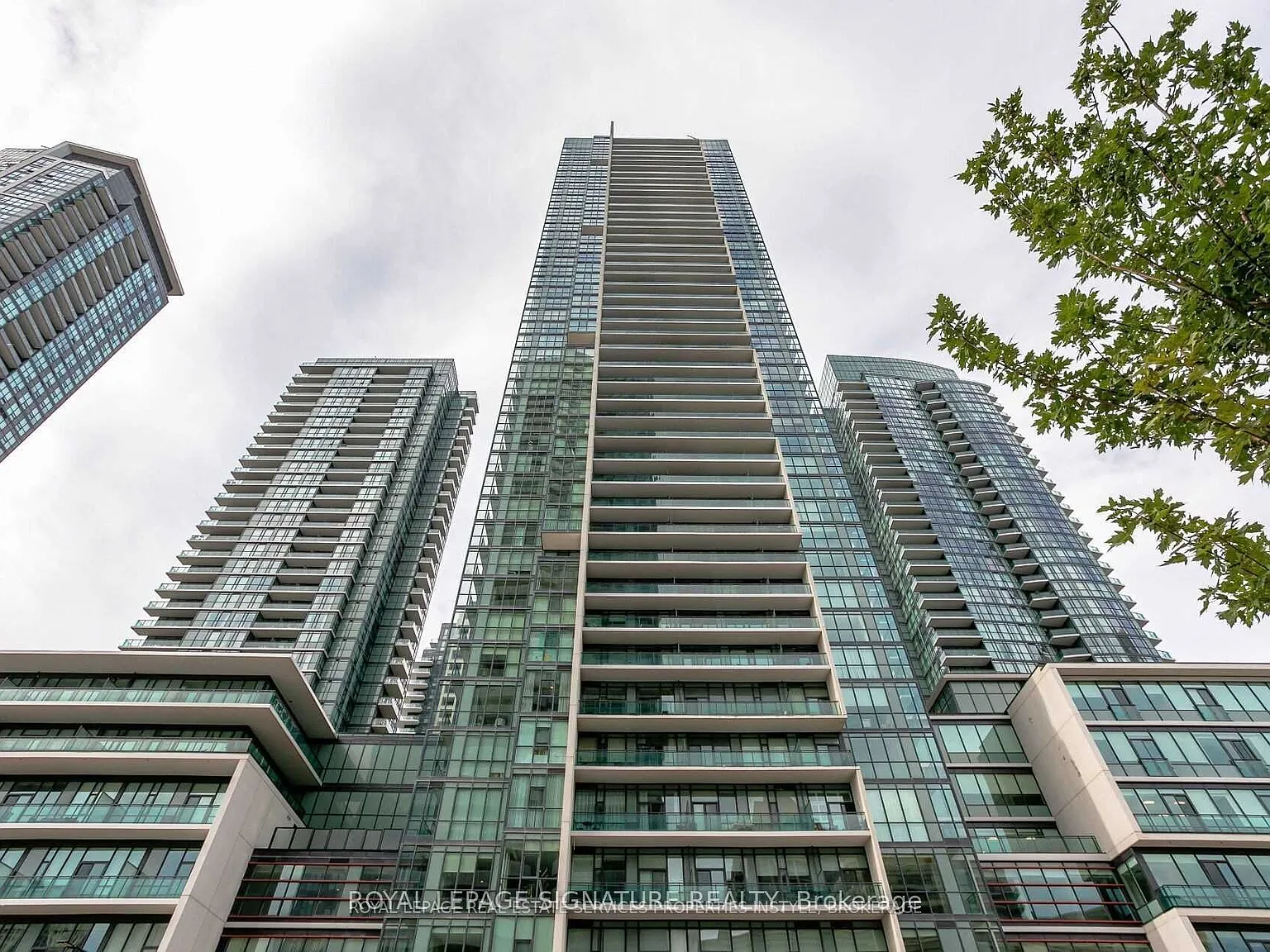 2 bed, $2,750 — Photo 1