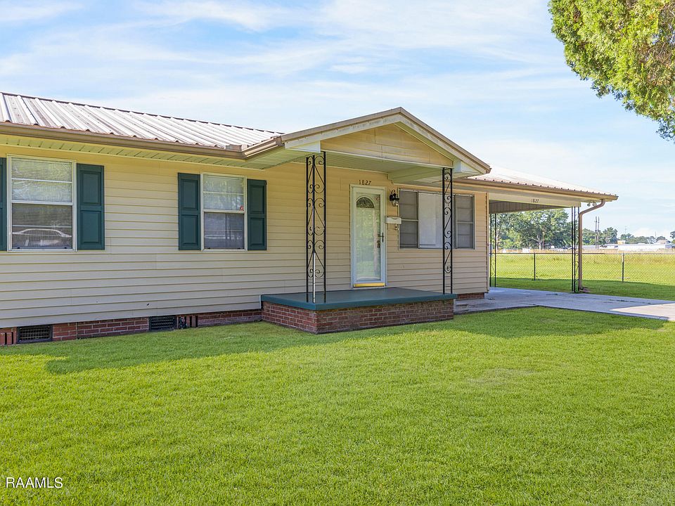 1827 Julia St, New Iberia, LA 70560 Zillow