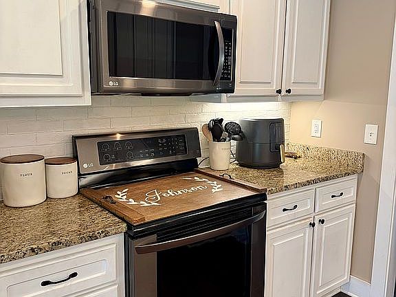 5th image of 1400 Montfort Rd