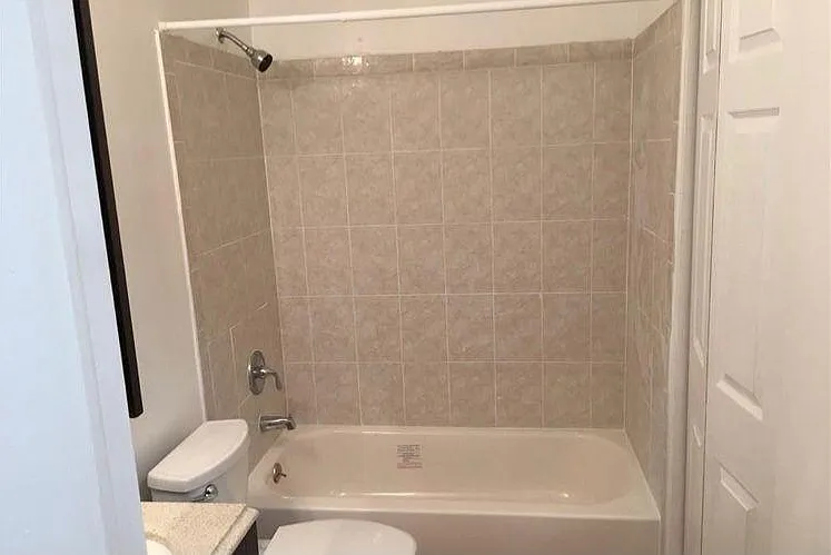715 Ravens Crest Dr — Photo 14