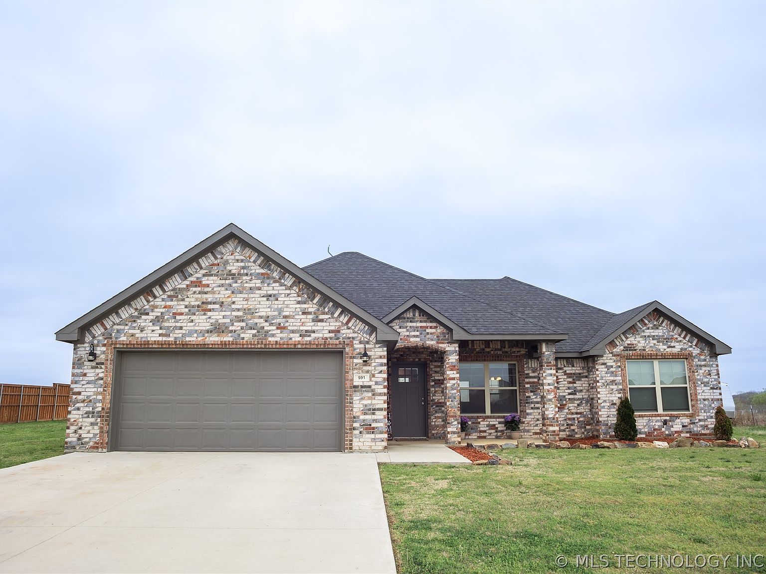 591 Lake Meadow Loop Rd, Durant, OK 74701 | Zillow