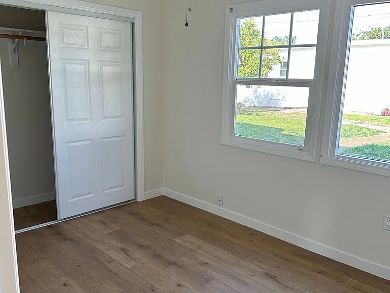 130 Surfside Dr — Photo 10