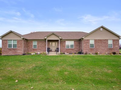 5026 W Stonehaven Ln, New Palestine, IN, 46163