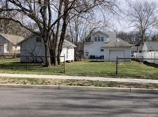 730 E 2nd St, Florence, NJ 08518