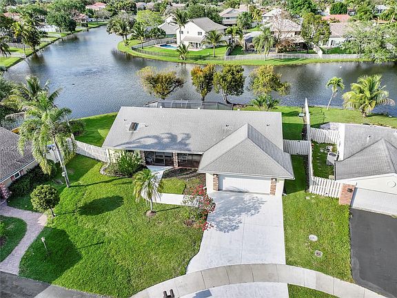 5th image of 14541 Greenbriar Pl