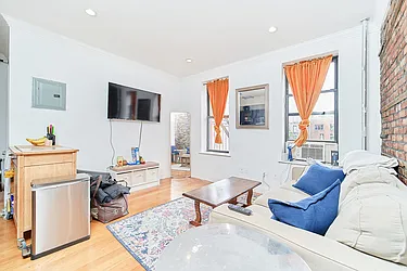 Rented by Living New York