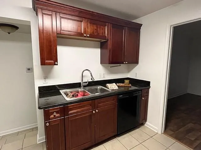 517 Erlanger Ave #A — Photo 4
