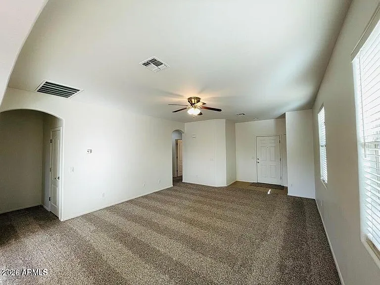 28488 N Sunset Dr — Photo 4
