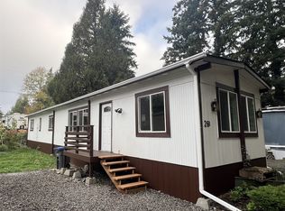 2115 Rocky Point Rd NW TRAILER 26B, Bremerton, WA 98312