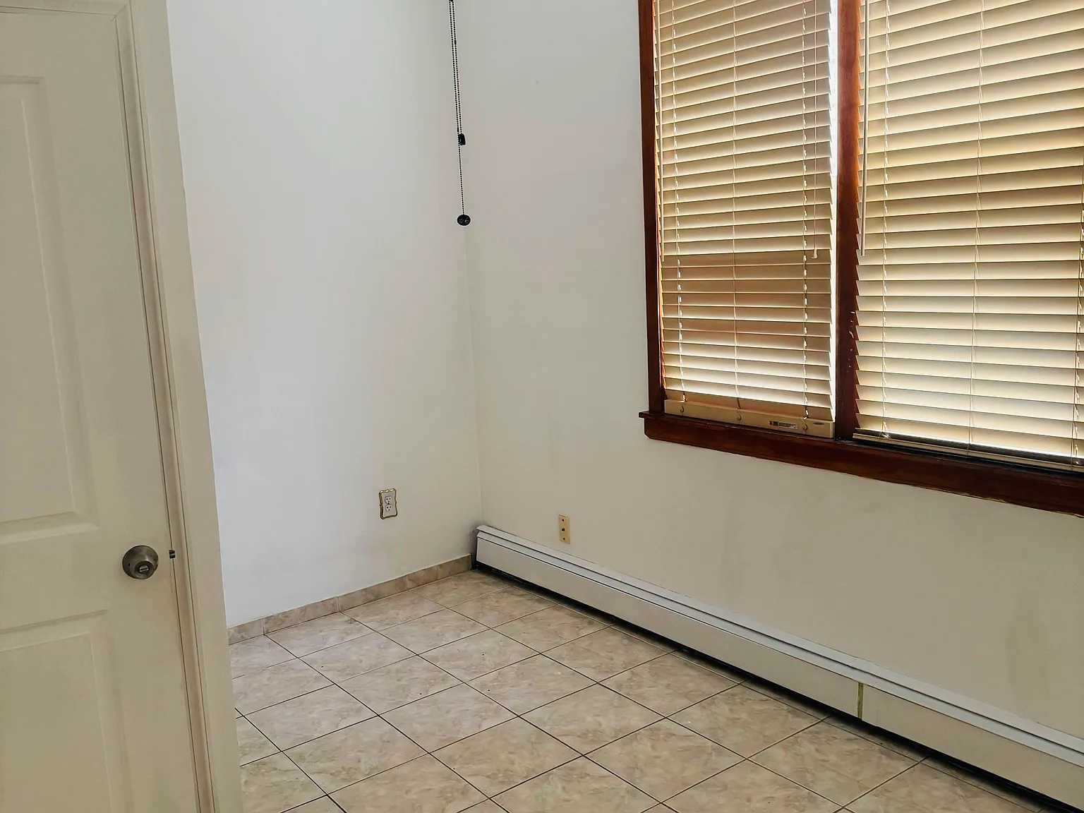 1 bed, 500 sqft, $870 — Photo 2