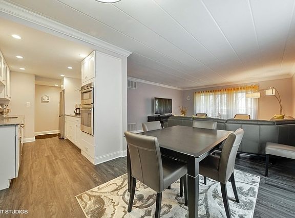 5th image of 2800 Maple Ave APT 12B