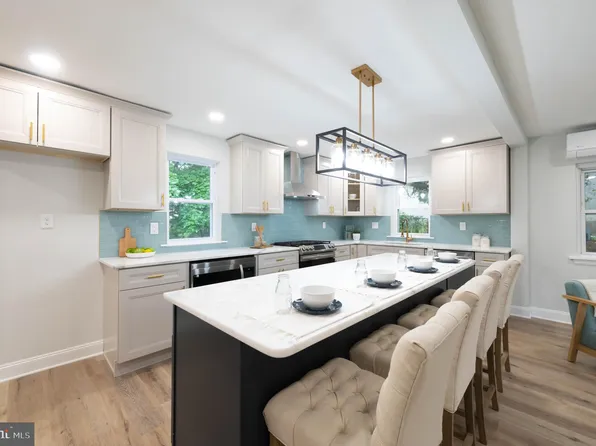 1513 Colwell Ln, Conshohocken, PA 19428