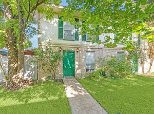 1938 Upland Dr, Houston, TX 77043