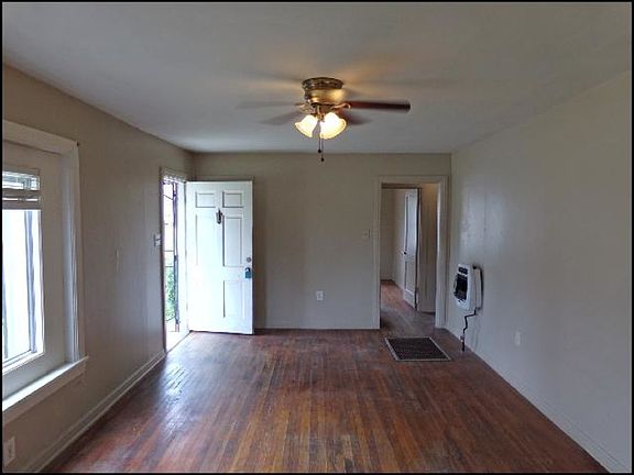 3rd image of 4808 Alpha St