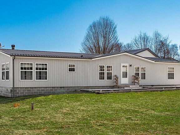 3rd image of 12420 Township Road 85