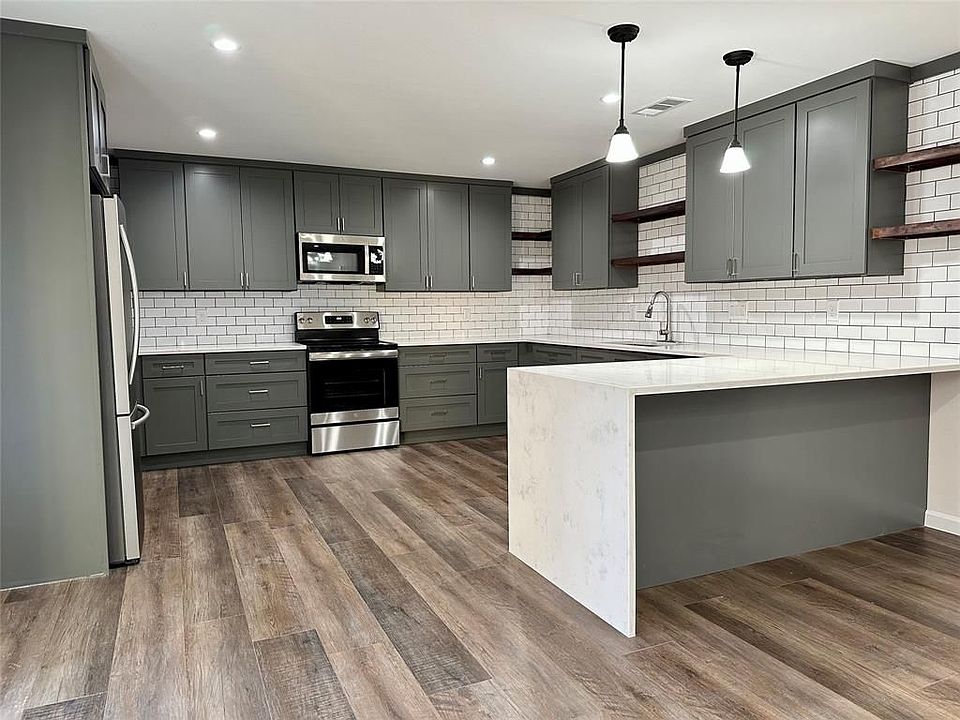 1st image of 5615 Hardwood Forest Dr