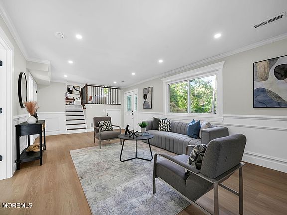 4th image of 27 Middlesex Road