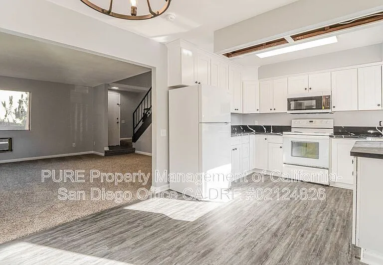 7960 Mission Center Ct #E — Photo 6