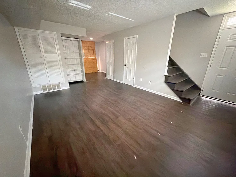 5192 Flowering Peach Dr — Photo 3