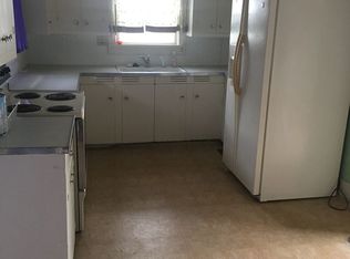 1101 E Hoch St APT 3, Moundridge, KS 67107