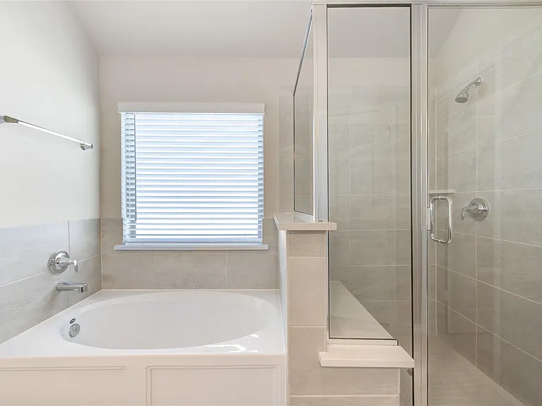 9624 Mount Brewer Ln — Photo 36