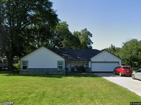 5250 Cooper St, Paris, TX 75462