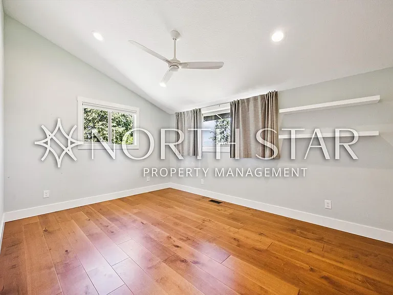 860 Skyland Dr — Photo 16