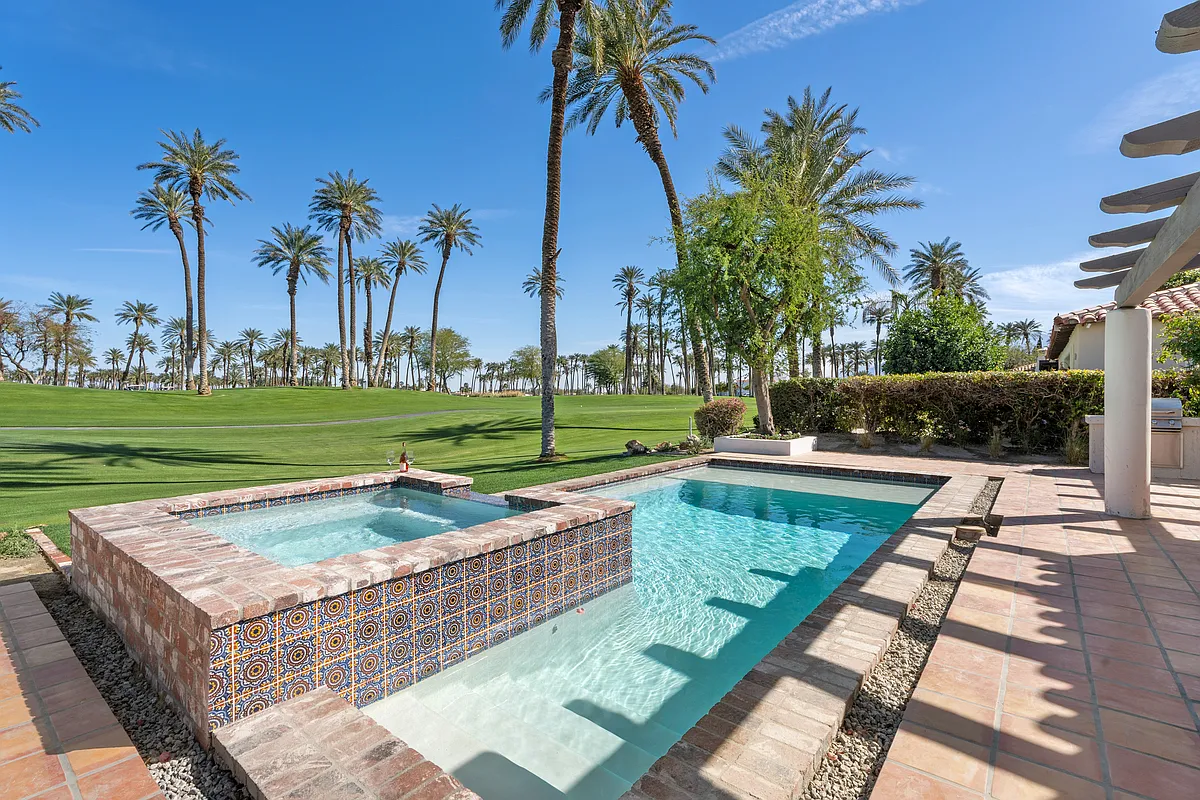 Palms Dr, La Quinta — Photo 3