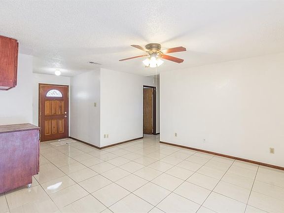 3rd image of 5215 Markwood Ln