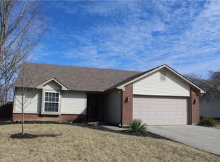 809 Millbrook Dr, Avon, IN