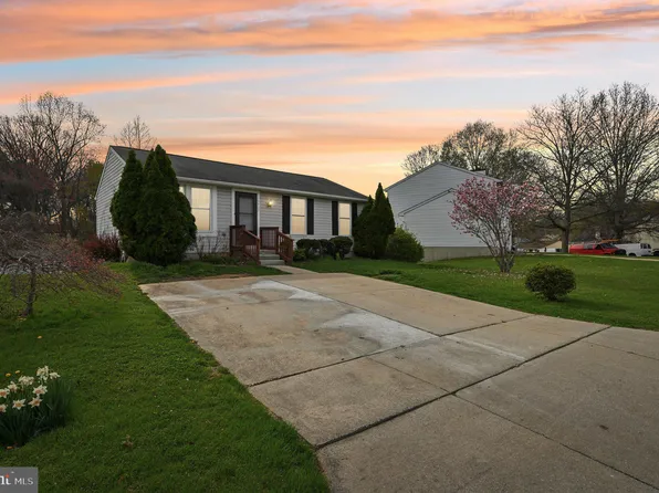 19403 Kildonan Dr, Gaithersburg, MD 20879