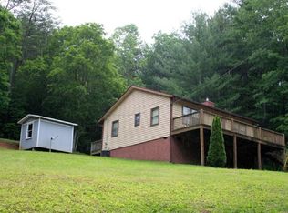 179 Tulip Ln, Murphy, NC 28906