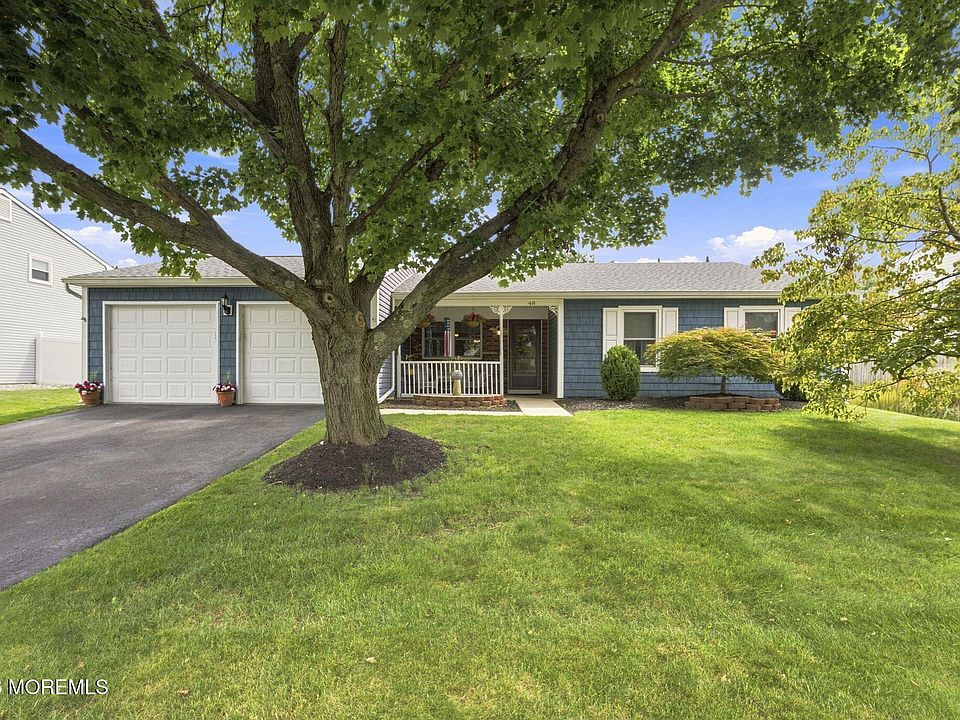 1st image of 48 Markwood Drive