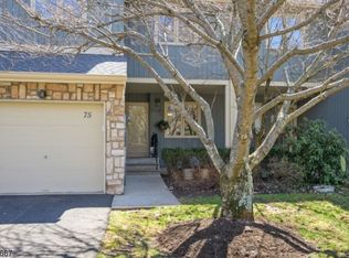 75 Bond St, Bridgewater, NJ 08807