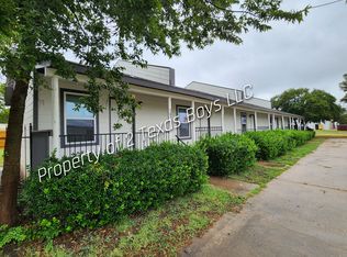 101 N Pecan St #103, Leonard, TX 75452