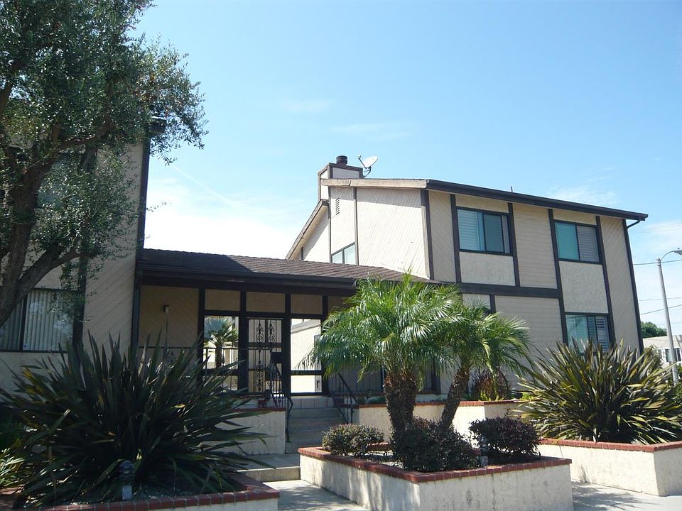 1st image of 24001 Neece Ave