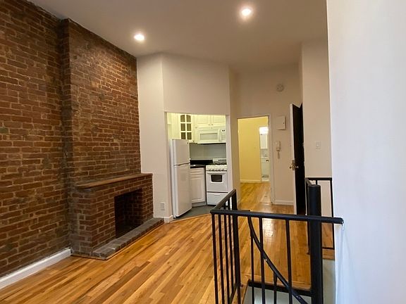 2nd image of 517 E 82nd St APT 1C