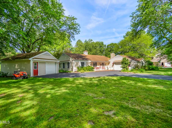 5842 Winslow Rd, Whitehouse, OH 43571